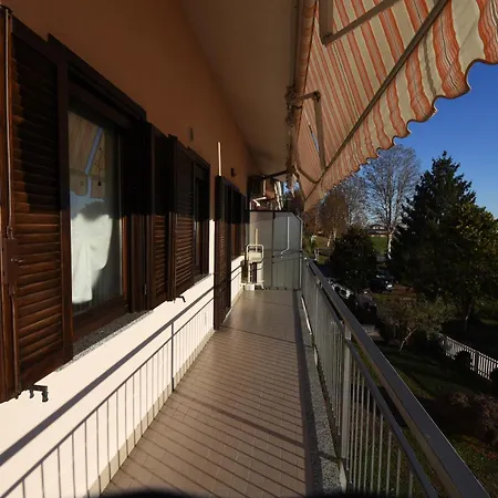 A Casa Di Gina Lägenhet Airasca